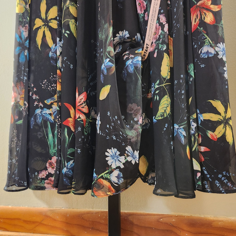 IEENA for MAC DUGGAL NWT Pleated Floral A-Line Black Gown, Size 10 - Picture 10 of 14